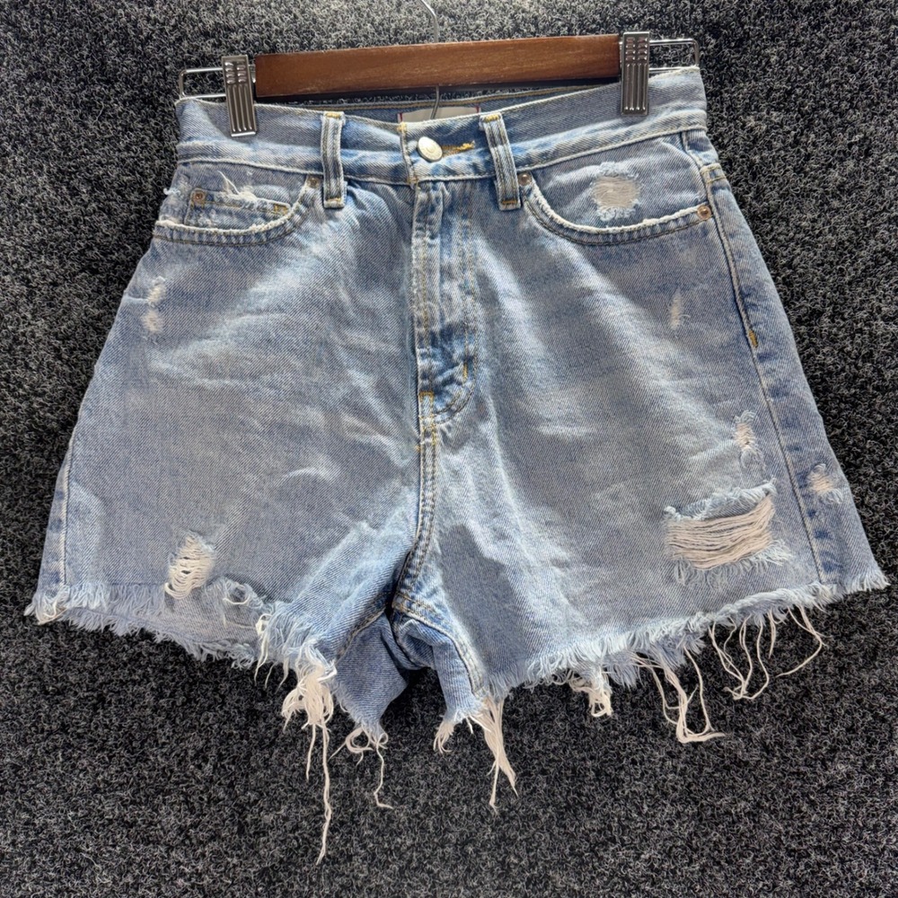 BDG Urban Outfitters A-Line Distressed Denim Shorts Light Wash Size 25 High Rise